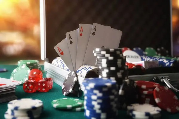 Antarmuka platform vegas38 menunjukkan menu utama dengan sportsbook, live dealer, dan slot games